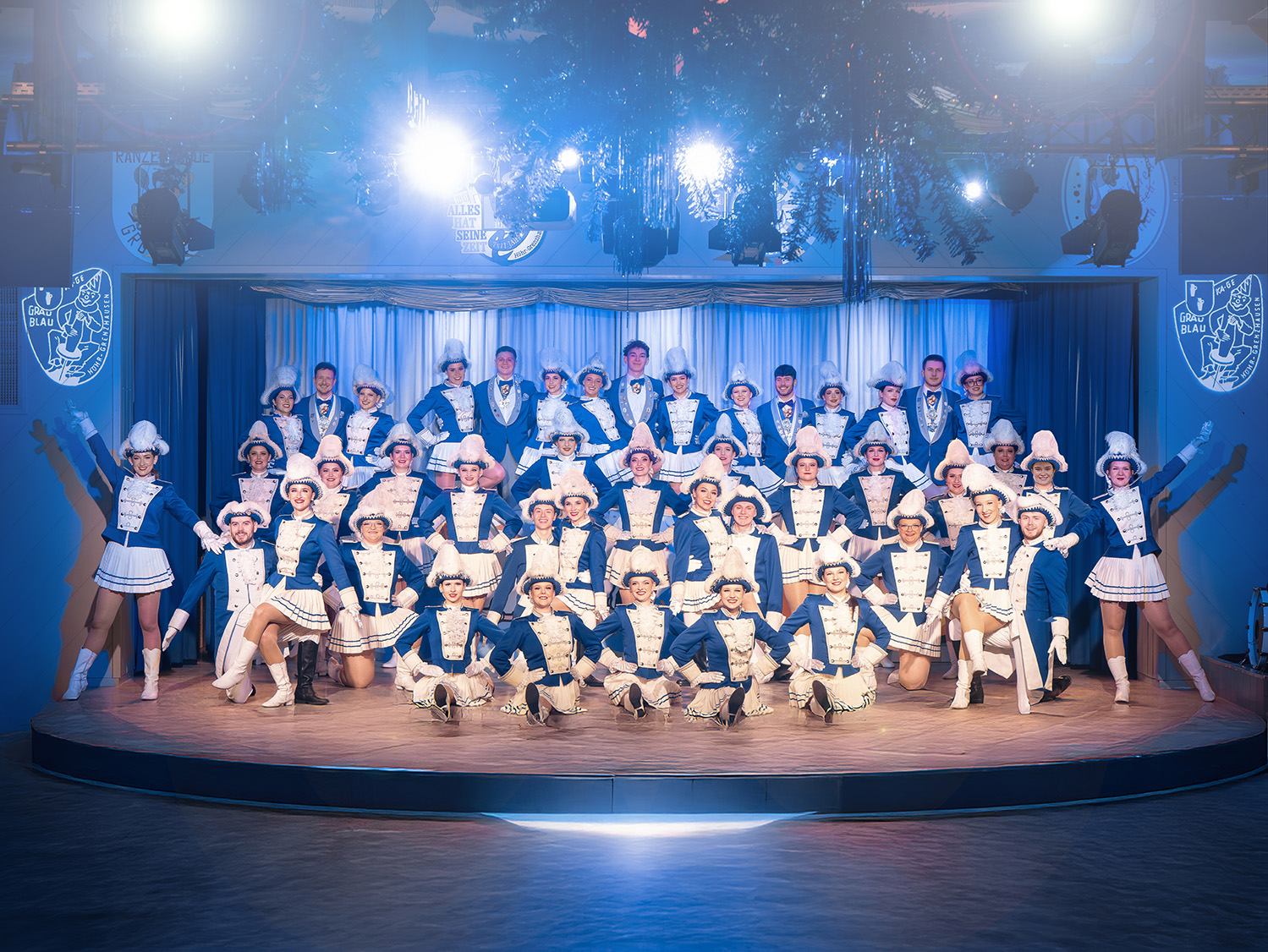 Grau-Blau feiert weiter: Die zweite Sitzung in Bildern